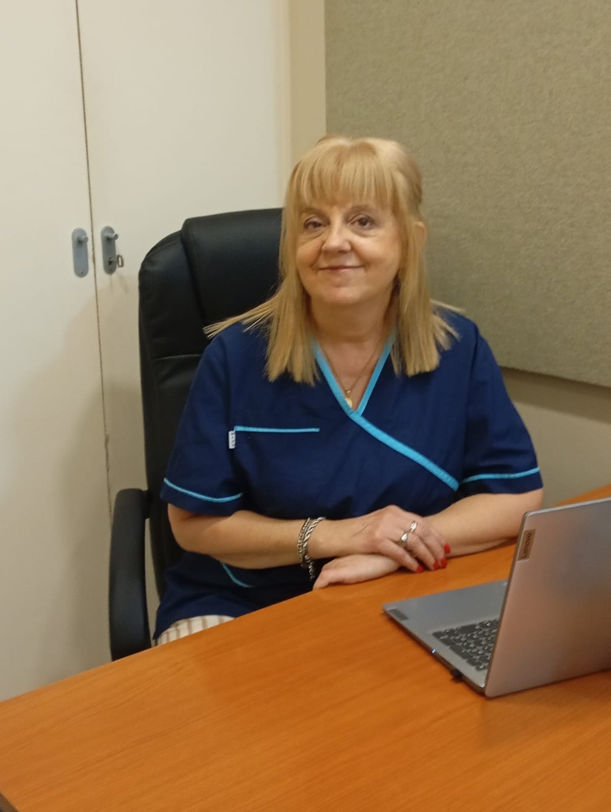 Dra Julia Villamayor